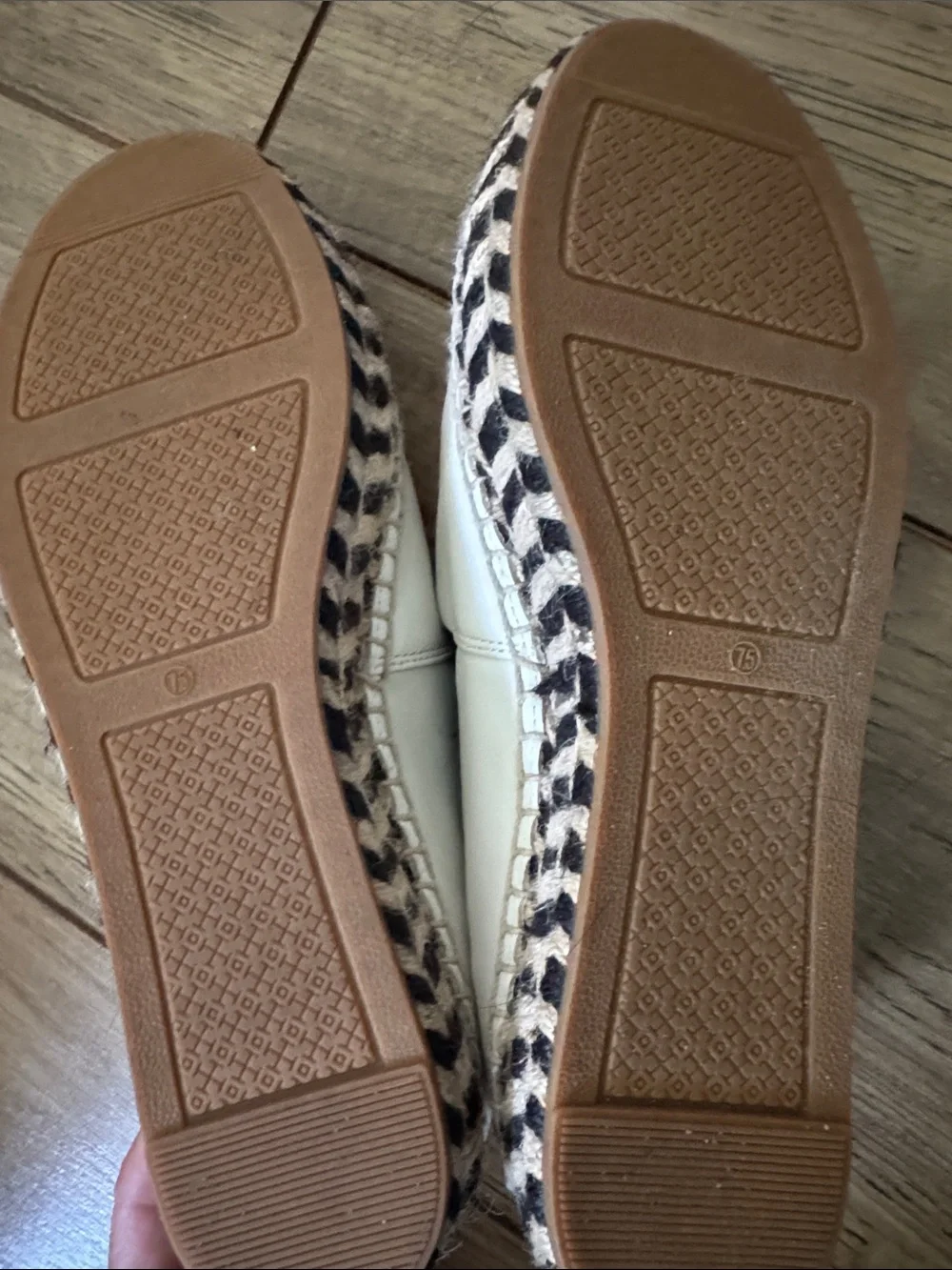 Tory Burch White and Black Women's Espadrilles Slip-Ons